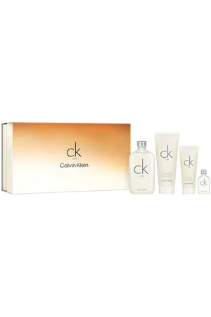 Calvin Klein CK ONE ESTUCHE. Cofre de regalo. Familias Olfativas: Cítrica, Aromática. Green Beauty: Cruelty Free