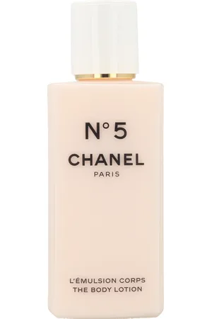 CHANEL Nº 5 l’émulsion corps. Hidratante corporal. Tipo de Piel: Todo Tipo de Pieles. Texturas: Loción