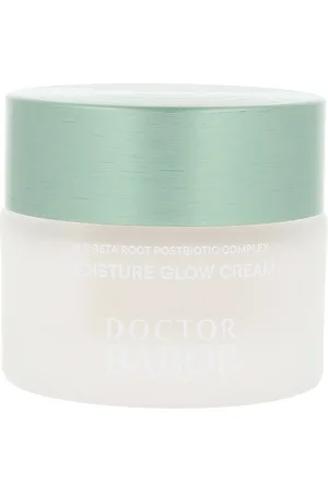 Babor CLEAN FORMANCE crema hidratante iluminadora. Tratamiento Facial Hidratante. Texturas: Crema, Gel. Tendencias: Aloe Vera, Ácido Hialurónico. Ingredientes: Aloe Vera, Ácido Hialurónico