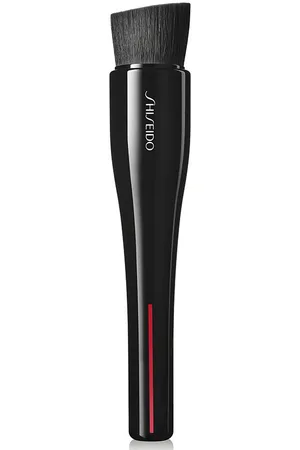 Shiseido Hasu Fude foundation brush. Brocha de maquillaje