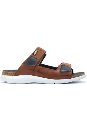 Pikolinos Sandalias planas de piel OROPESA M3R