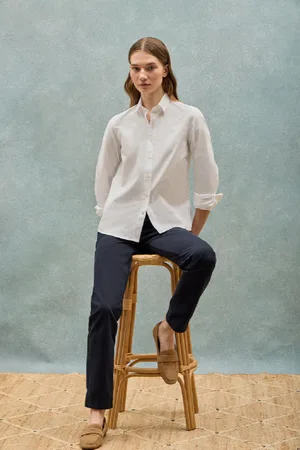 Polo Club® Camisa Regular Fit Blanca Con Bordado