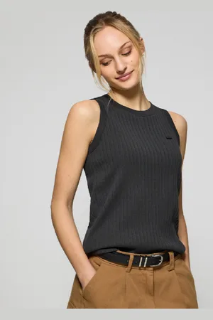 Polo Club® Camiseta Top Tamika Negra Acanalada Con Detalle De Botón Nacarado