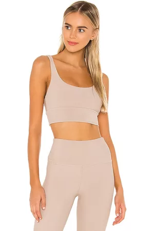 REVOLVE BEACH RIOT Beach riot sujetador deporte leah en color bronce talla M en - Tan. Talla M (también en S, XL).