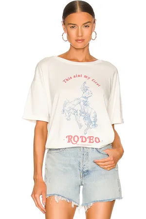 REVOLVE The Laundry Room The laundry room camiseta this ain