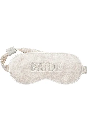 REVOLVE Slip Slip máscara para dormir bride en color ivory talla all en - Ivory. Talla all.