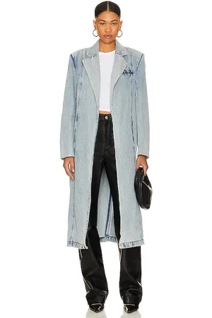 REVOLVE BY.DYLN By.dyln abrigo yolanda en color denim claro talla M en - Denim-Light. Talla M (también en S, XS).
