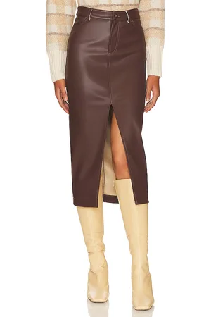 REVOLVE HEARTLOOM Heartloom falda de piel sintética jae en color chocolate talla L en - Chocolate. Talla L (también en M, S, XL, XS).
