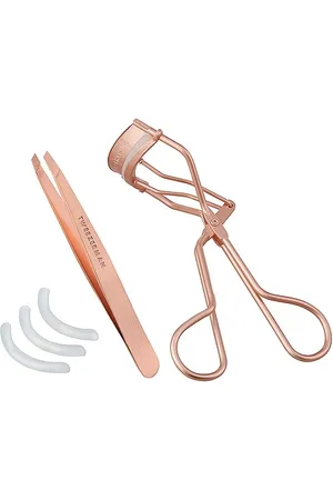 REVOLVE TWEEZERMAN Tweezerman juego de rizador de pestañas y pinzas brow and lash gift set en color talla all en - Rose Gold. Talla all.