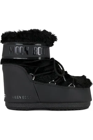 REVOLVE MOON BOOT Moon boot bota icon low faux fur en color talla 36-38 en - Black. Talla 36-38 (también en 36/38, 39-41, 39/41).
