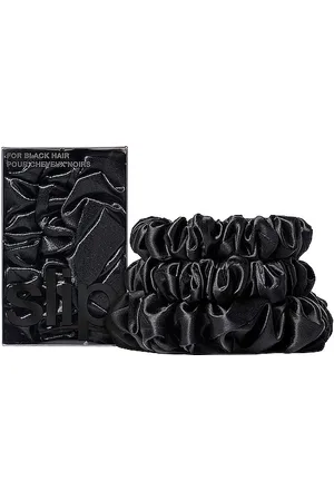 REVOLVE Slip Slip conjunto de coleteros assorted scrunchie set of 3 en color talla all en - Black. Talla all.