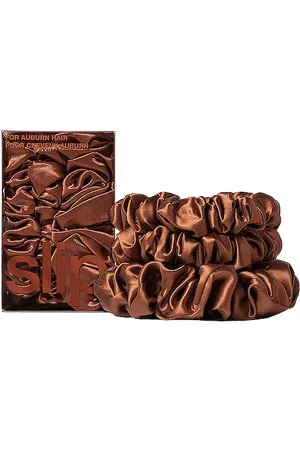 REVOLVE Slip Slip conjunto de coleteros assorted scrunchie set of 3 en color marrón talla all en - Brown. Talla all.