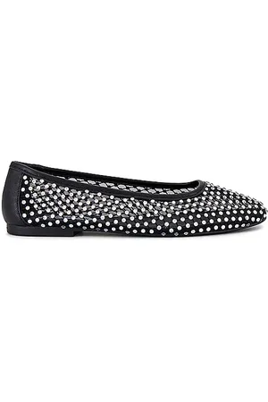 REVOLVE Steve Madden Steve madden zapatillas de ballet auden en color talla 10 en - Black. Talla 10 (también en 9.5).