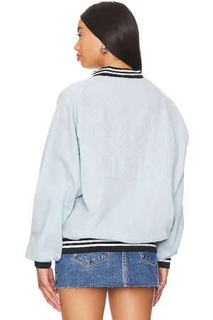 REVOLVE The Laundry Room The laundry room chaqueta coors light ghost stadium en color azul talla L en - Blue. Talla L (también en M).