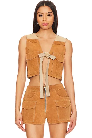 REVOLVE Understated Leather Understated leather chaleco ante sugar en color talla L en - Tan. Talla L (también en M, S, XL, XS).