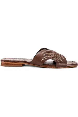REVOLVE Seychelles Seychelles sandalia madhu en color marrón talla 7.5 en - Brown. Talla 7.5 (también en 8.5).