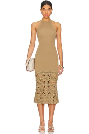 REVOLVE Tularosa Tularosa vestido midi finley crochet en color talla L en - Tan. Talla L (también en M, S, XS).