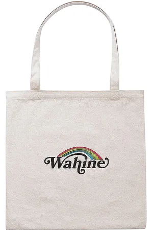REVOLVE Wahine Wahine bolso tote en color blanco talla all en - White. Talla all.