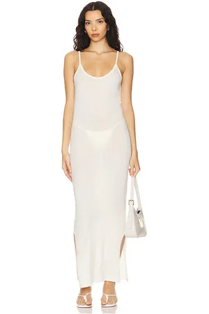 REVOLVE DONNI. Donni. vestido lencero simple en color talla L en - Cream. Talla L (también en M).