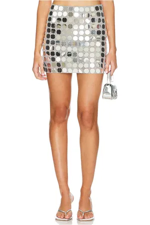 REVOLVE Lovers and Friends Lovers and friends falda gilles sequin mini en color plateado metálico talla L en - Metallic Silver. Talla L (también