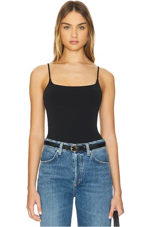 REVOLVE Rue Sophie Rue sophie body blusa rhett en color negro talla L en - Black. Talla L (también en M, XS).