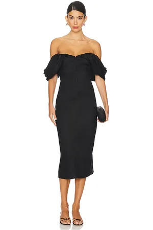 REVOLVE ASTR the Label Astr the label vestido midi opal en color talla M en - Black. Talla M (también en S, XS).