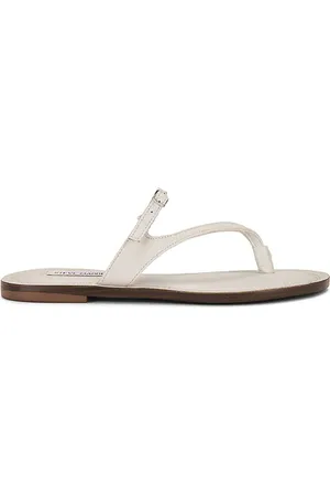 REVOLVE Steve Madden Steve madden sandalia roca en color blanco talla 10 en - White. Talla 10 (también en 6).