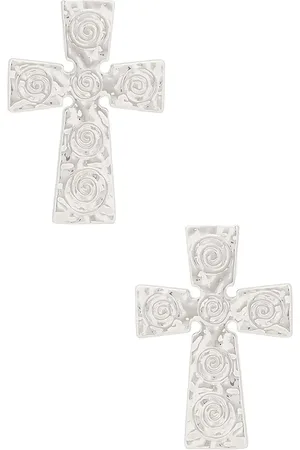 REVOLVE 8 Other Reasons 8 other reasons pendientes cross en color metálico talla all en - Metallic Silver. Talla all.