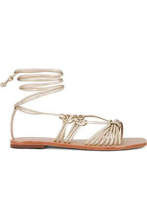 REVOLVE Kaanas Kaanas sandalia coba en color oro metálico talla 10 en - Metallic Gold. Talla 10 (también en 11, 5).