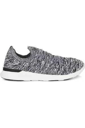 REVOLVE APL: Athletic Propulsion Labs Apl: athletic propulsion labs zapatilla deportiva techloom wave en color gris talla 6.5 en