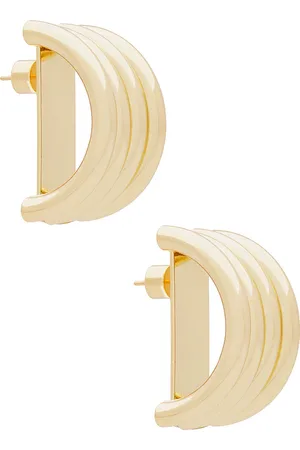 REVOLVE Heaven Mayhem Heaven mayhem pendientes aria en color oro metálico talla all en - Metallic Gold. Talla all.