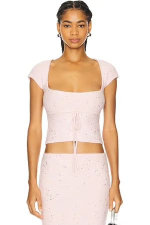 REVOLVE GUIZIO Guizio miki sequin knit top en color rosado talla L en - Pink. Talla L (también en M, S).