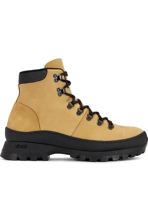 REVOLVE Common Projects Common projects botas combat en color bronce talla 41 en - Tan. Talla 41 (también en 42, 43, 44).