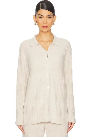 REVOLVE Barefoot Dreams Barefoot dreams top manga corta barefoot dreams cozychic ultra light wave shirt en color beige talla L en - Beige. Talla L (tam