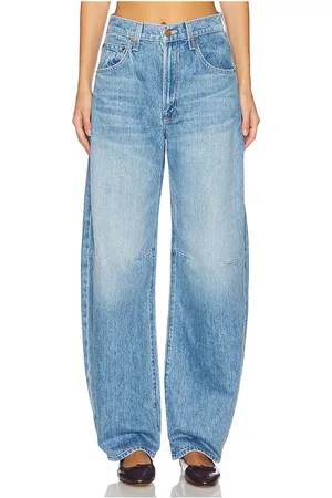 REVOLVE MOTHER Mother pierna ancha kegger skimp en color denim claro talla 26 en Check Please - Denim-Light. Talla 26 (también en 30, 32).