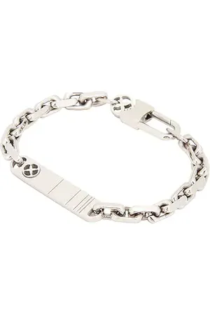 REVOLVE Vitaly Vitaly brazalete en color plateado metálico talla 8 en - Metallic Silver. Talla 8 (también en 8.5).
