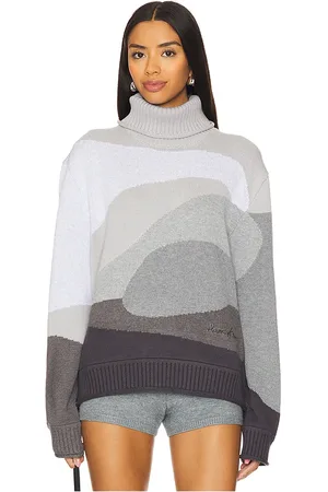 REVOLVE House of Sunny House of sunny jersey de cuello alto de gran tamaño con jacquard en color gris talla M en - Grey. Talla M (también en S, XL/1X, X