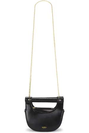 REVOLVE Sancia Sancia bolso cybil halfmoon en color talla all en - Black. Talla all.