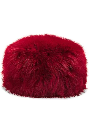 REVOLVE Adrienne Landau Adrienne landau sombrero faux fur pill en color rojo talla all en - Red. Talla all.