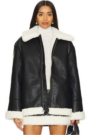REVOLVE Lovers and Friends Lovers and friends chaqueta violetta faux leather en color talla L en - Black. Talla L (también en M, S, XS).