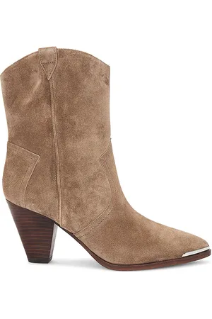 REVOLVE Veronica Beard Veronica beard bota cody en color taupe talla 10 en - Taupe. Talla 10 (también en 7.5).
