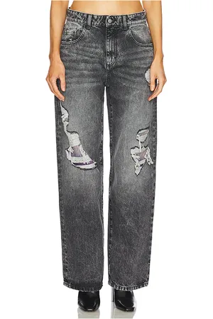 REVOLVE Icon Denim Icon denim pierna ancha bea daddy en color talla 24 en - Black. Talla 24 (también en 25, 26, 27, 28, 29, 30).