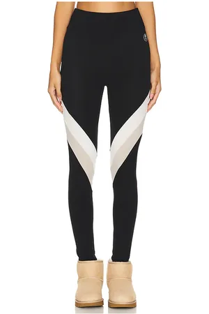 REVOLVE We Norwegians We norwegians leggings con bloques de colores voss en color talla M en - Black. Talla M (también en XL).