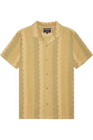 REVOLVE ROARK Roark camisa en color amarillo talla M en - Yellow. Talla M (también en S).