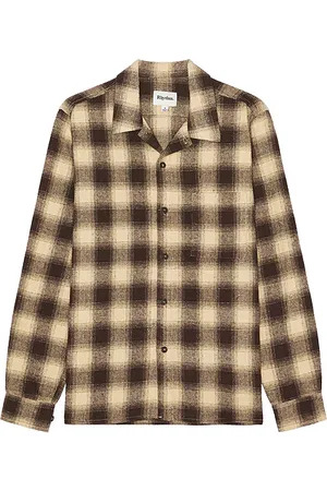 REVOLVE Rhythm Rhythm camisa en color talla M en - Brown. Talla M (también en S).