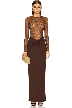 REVOLVE Michael Costello Michael costello vestido largo zaria en color chocolate talla L en - Chocolate. Talla L (también en M, S).