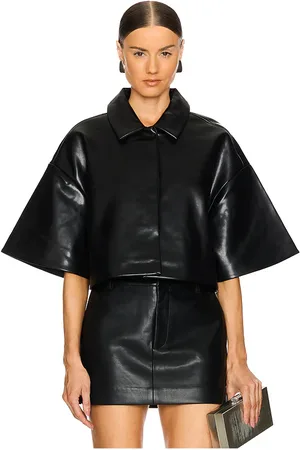 REVOLVE SER.O.YA Ser.o.ya chaqueta corta de piel sintética adi en color talla M en - Black. Talla M (también en S).