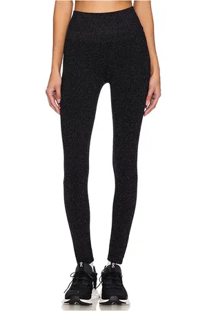 REVOLVE Spiritual Gangster Spiritual gangster leggings brillantes love sculpt shimmer en color talla M/L en - Black. Talla M/L (también en XS/S).