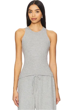 REVOLVE LESET Leset camiseta tirantes lauren en color gris claro talla L en - Light Grey. Talla L (también en S, XS).