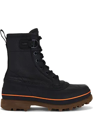 REVOLVE Sorel Sorel bota hi-viz en color talla 10 en - Black. Talla 10 (también en 8).